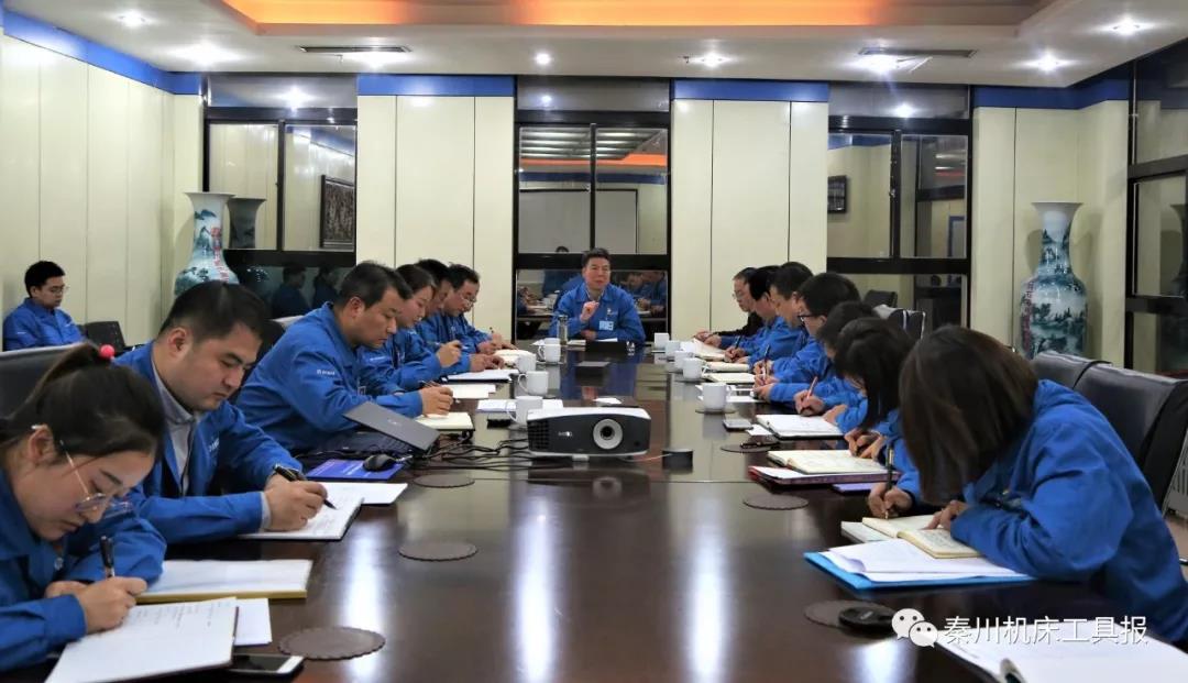 ��Ⱥ���ָɲ���̸��  �ϼ�������̨�� ������ ������