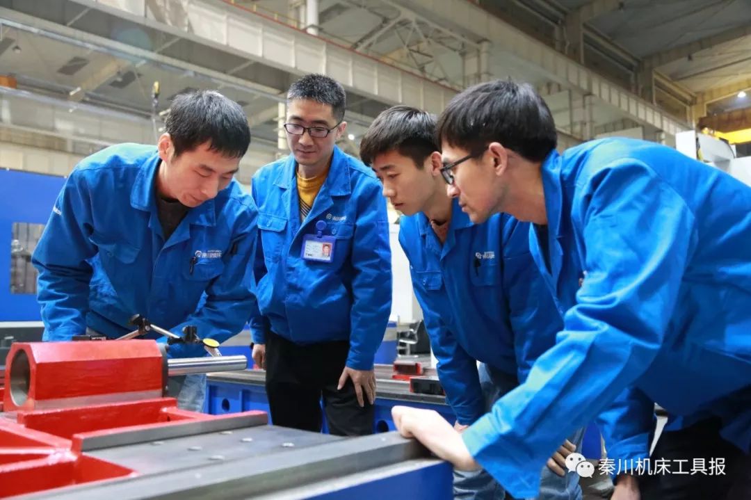 ����ְԱ���²�  Ч��һ�߱�����  �������촴��������