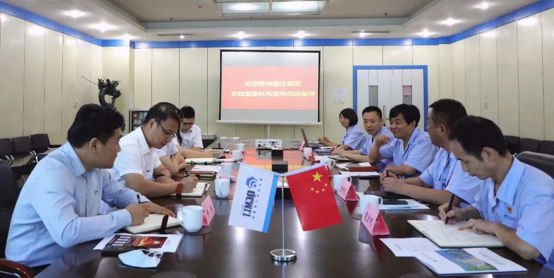 ���������Ҽ������ش����ſ�չ�ͼ������齻��