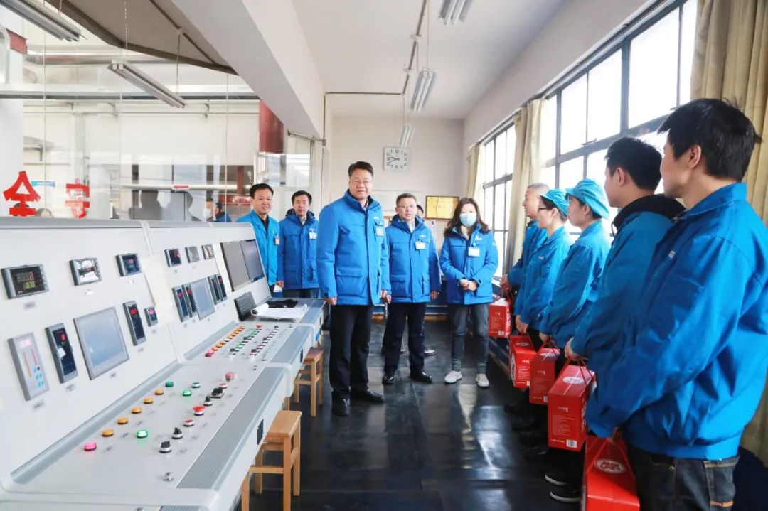 �����򵼴�����˷ο���ڸ�ֵ��Ա��