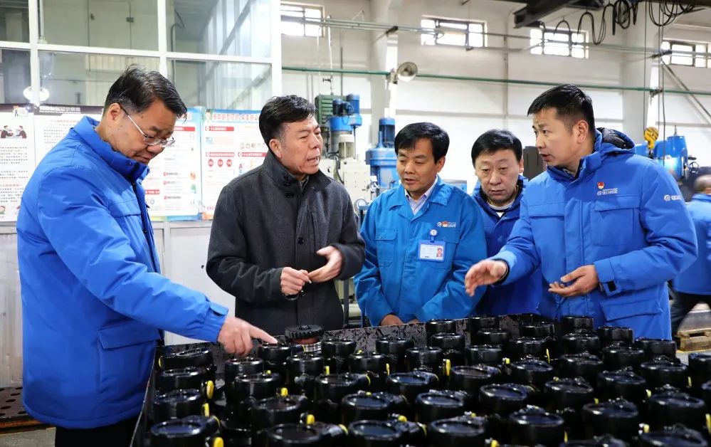 �ϼ������³�ο��һ��Ա��