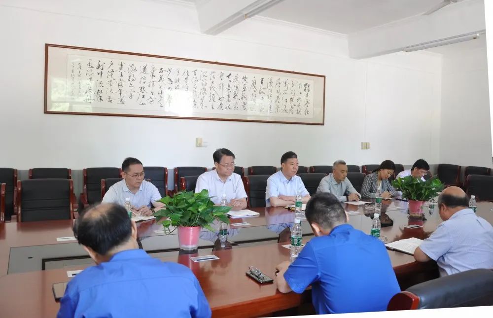 ?�ϼ������³�һ�����뺺����������ָ������