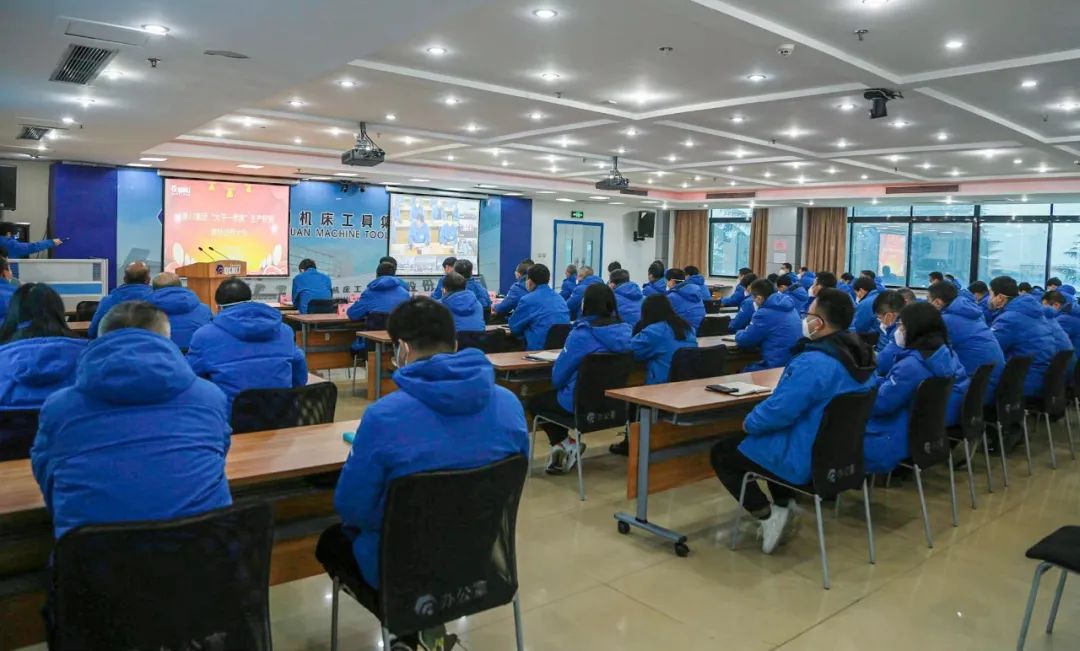 �ϼ���������г�һ�� �Ծ��ʿ��ַ�����������