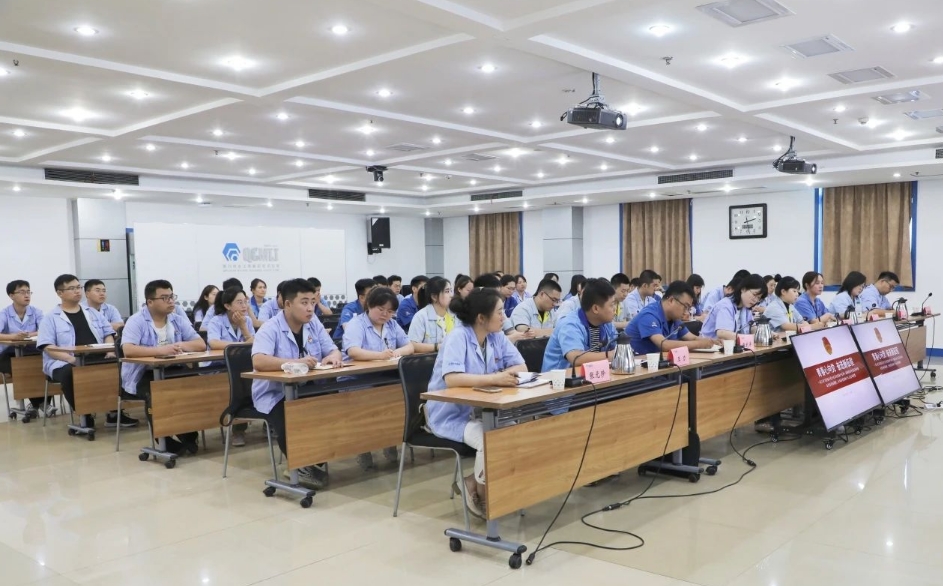 ��Ⱥ�����顿�ش�������ί���С��ഺΪ�й�ʽ�ִ���ͦ�߼�����������������2024����Ÿɲ���������������ѵ��