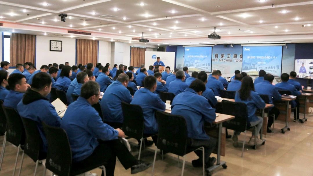 ��������Ѷ�����г�Ϊ���� ǿ��Ʒ��Ϊ�� ȫ��ƴ���г� �¶�ҵ���¸�