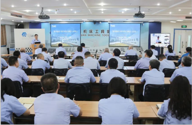 ��������Ѷ���ɲ��¶��ۺ�����ح��ģ�������г� ��������ǿ���� Ⱥ��Ⱥ����Ч��