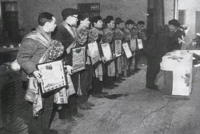 ��60��ר�����ش��׽�Ƽ�����ٿ�